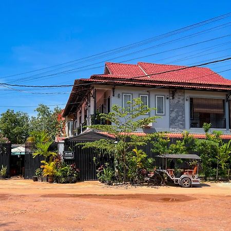 Nika'S House Hostel เสียมราฐ ภายนอก รูปภาพ