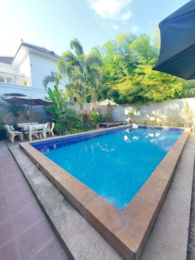 Nika'S House Hostel เสียมราฐ ภายนอก รูปภาพ