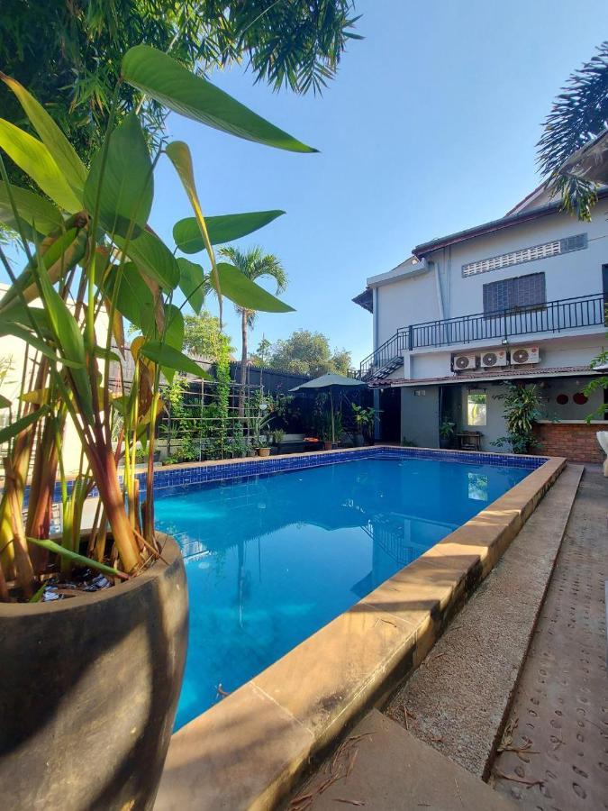 Nika'S House Hostel เสียมราฐ ภายนอก รูปภาพ
