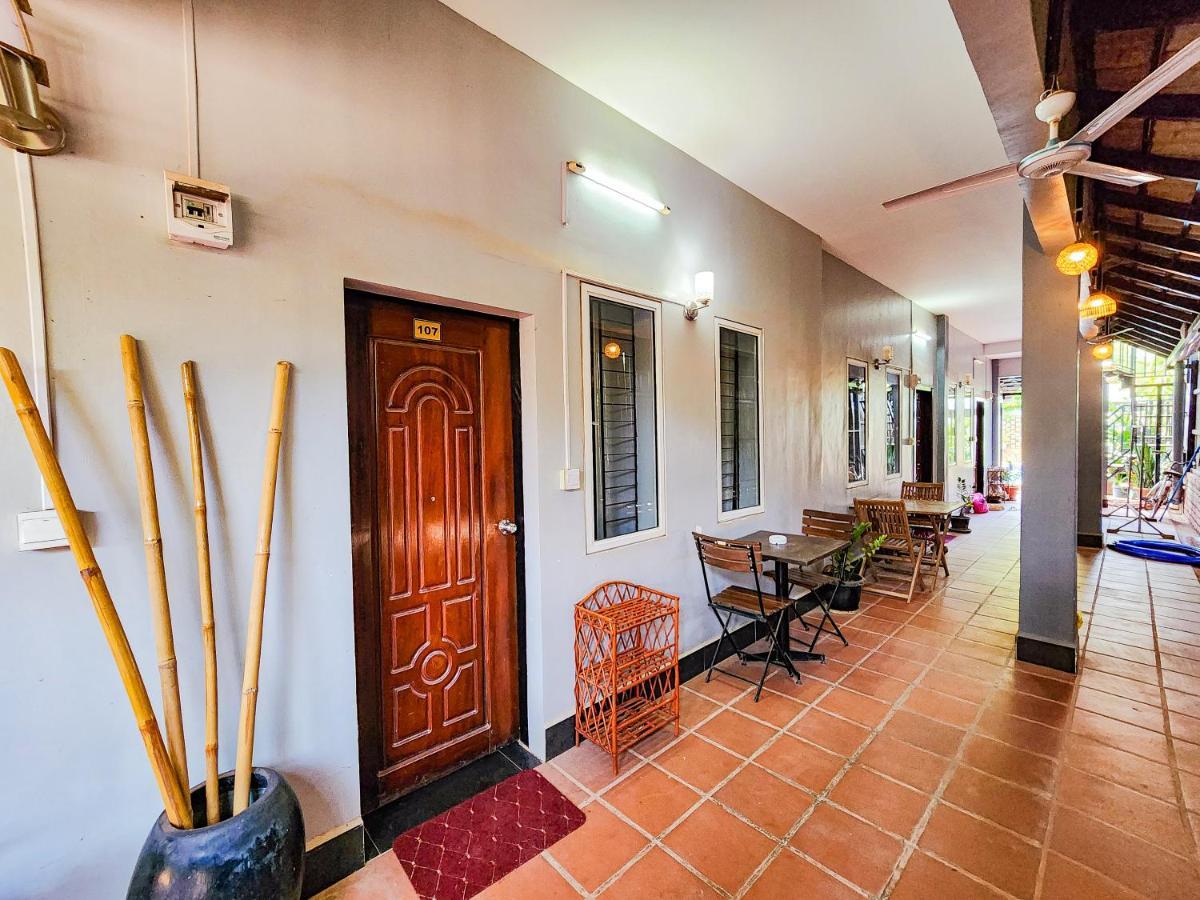 Nika'S House Hostel เสียมราฐ ภายนอก รูปภาพ