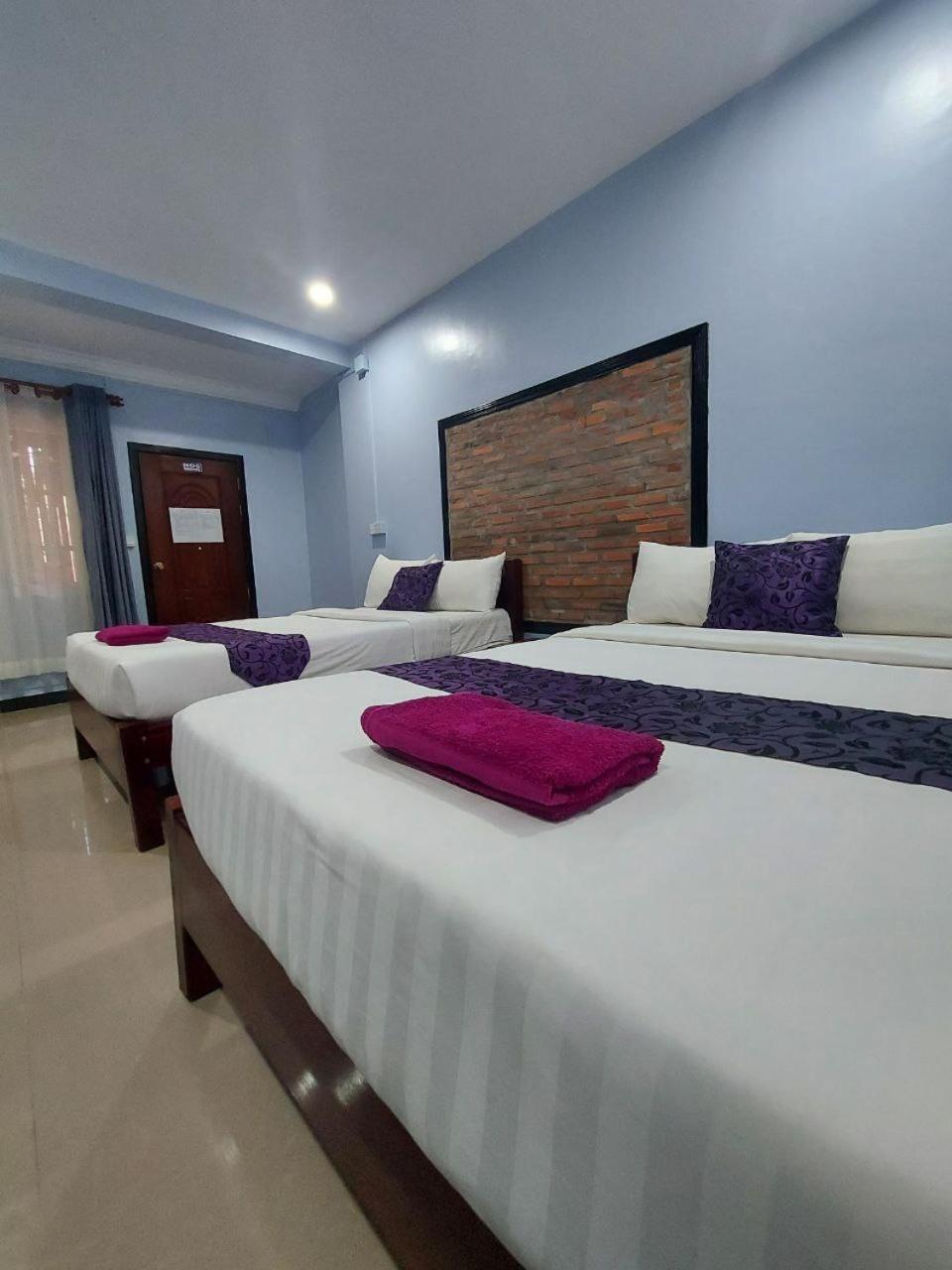 Nika'S House Hostel เสียมราฐ ภายนอก รูปภาพ