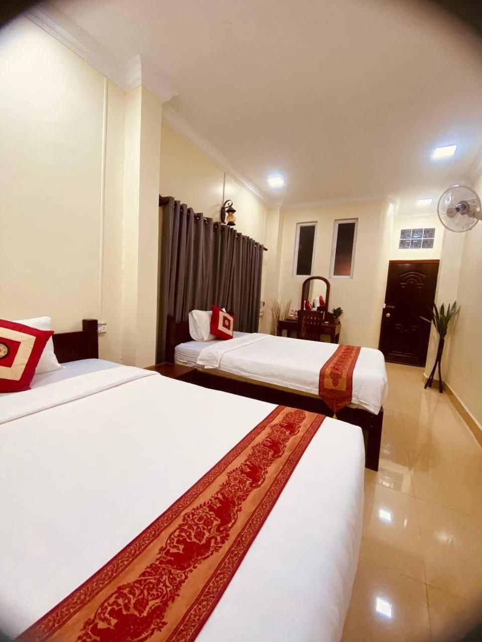 Nika'S House Hostel เสียมราฐ ภายนอก รูปภาพ